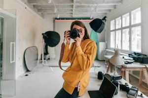 Home Bedrijfsfotografie voorbeeld - professionele foto van bedrijf met personeel en producten in beeld